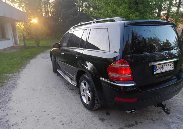 Mercedes-Benz GL cena 46999 przebieg: 357000, rok produkcji 2007 z Narol małe 137